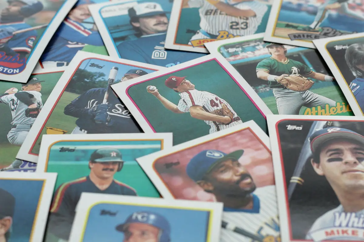 What To Do With Old Baseball Cards