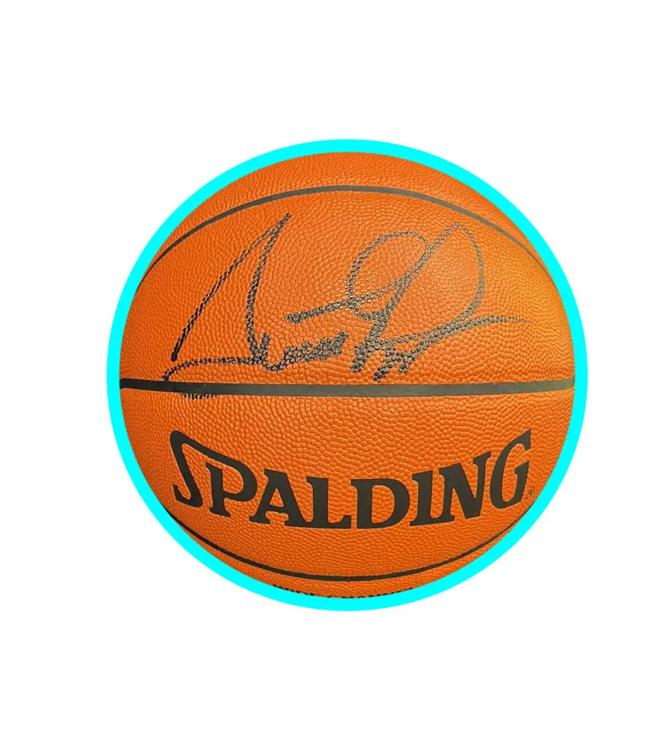 Scottie Pippen signed spalding basketball
