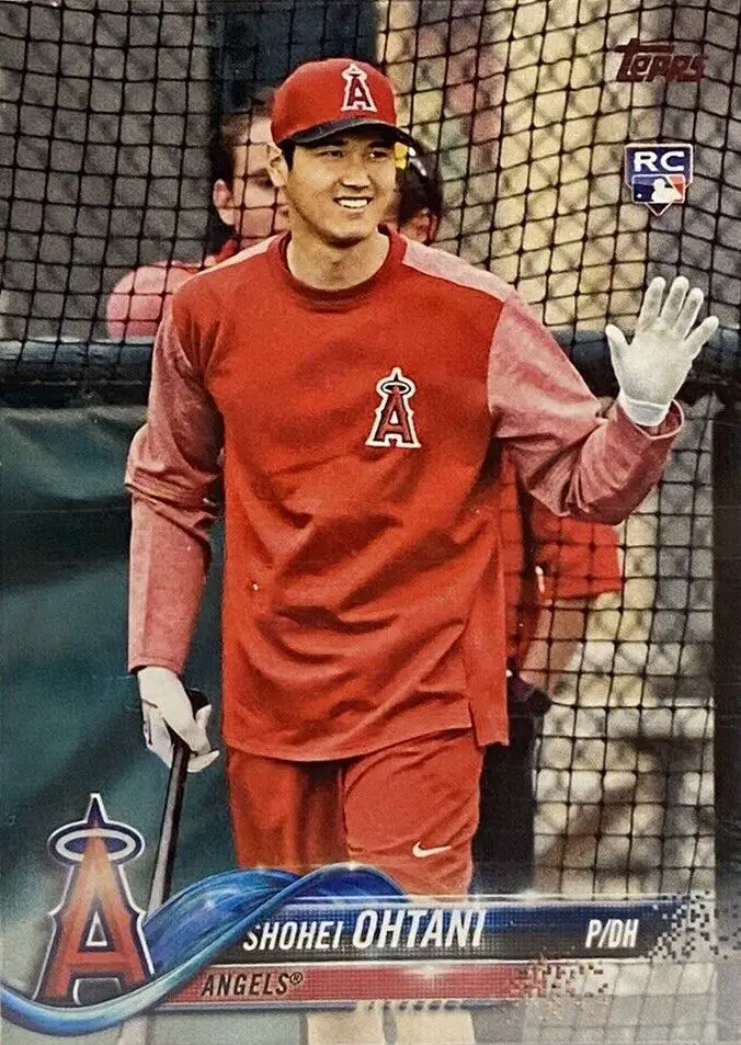 2018 Topps Rookie Card SP Variation (With Bat) Card #700
